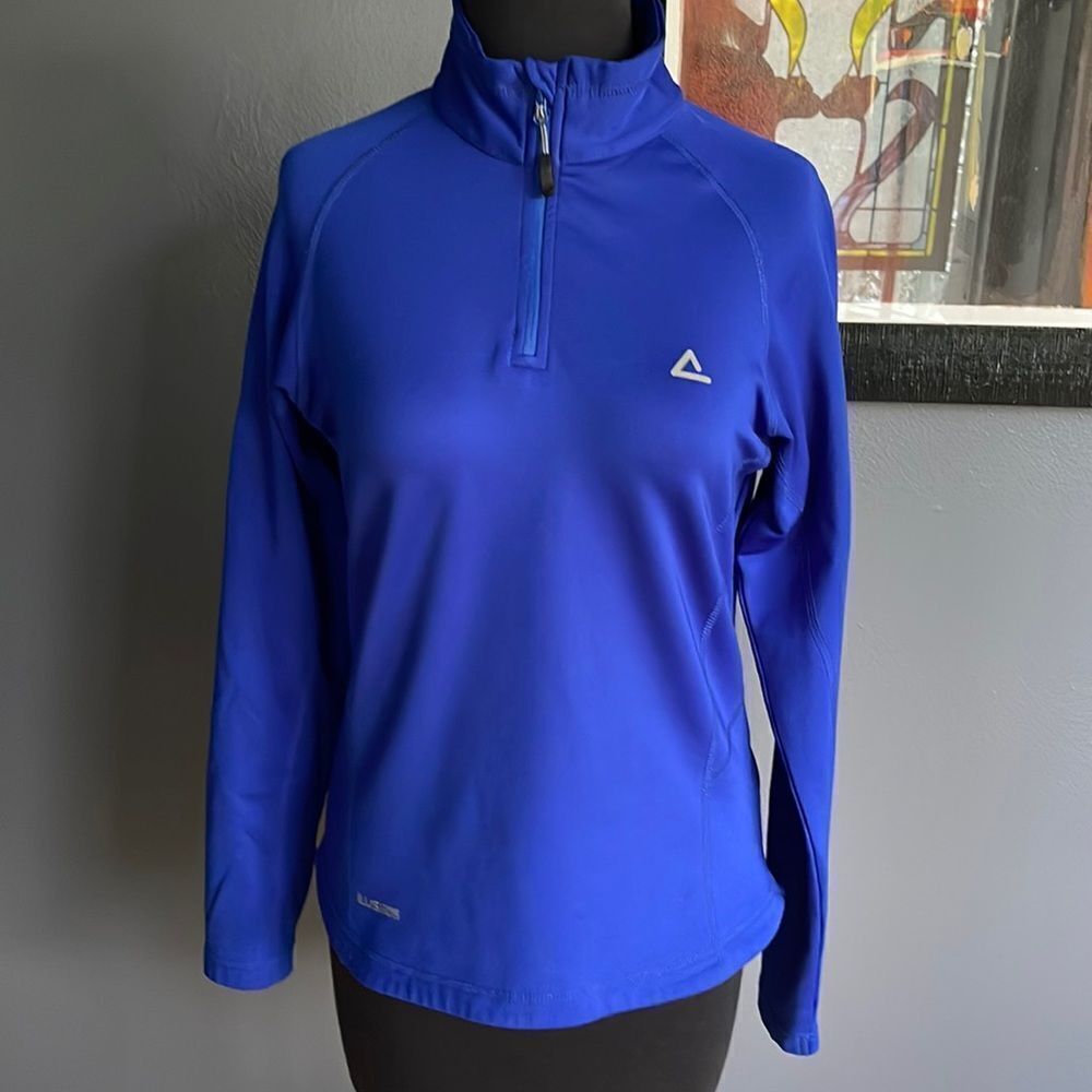 Dare 2b royal blue stretch fleece lined 1/4 zip jacket/top. Curved hem. Small
